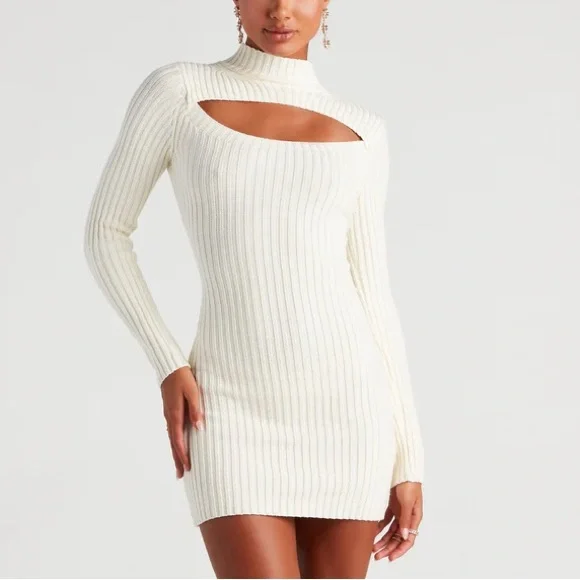 white christmas dresses Alysanne Cut Out Knit Maxi Dress - White